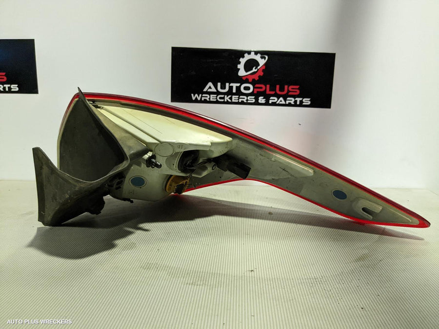 2013 Ford Kuga Left Taillight