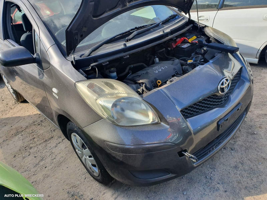 2010 TOYOTA YARIS WASHER BOTTLE