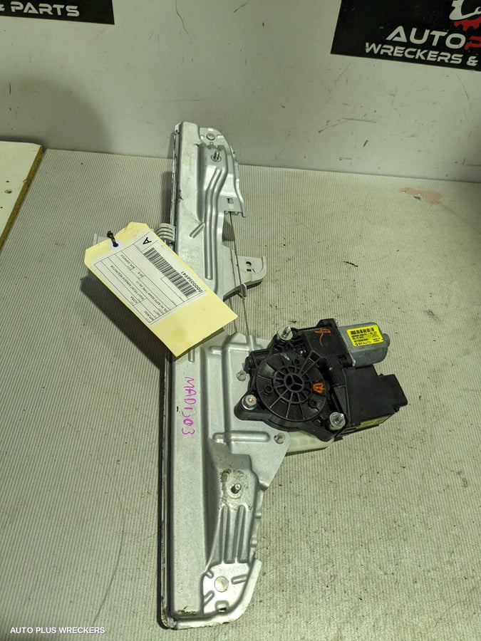 2018 Hyundai Kona Right Front Window Reg Motor