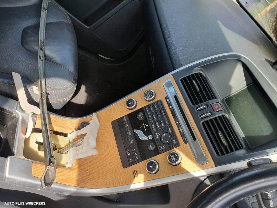 2009 Volvo Xc60 Left Front Door