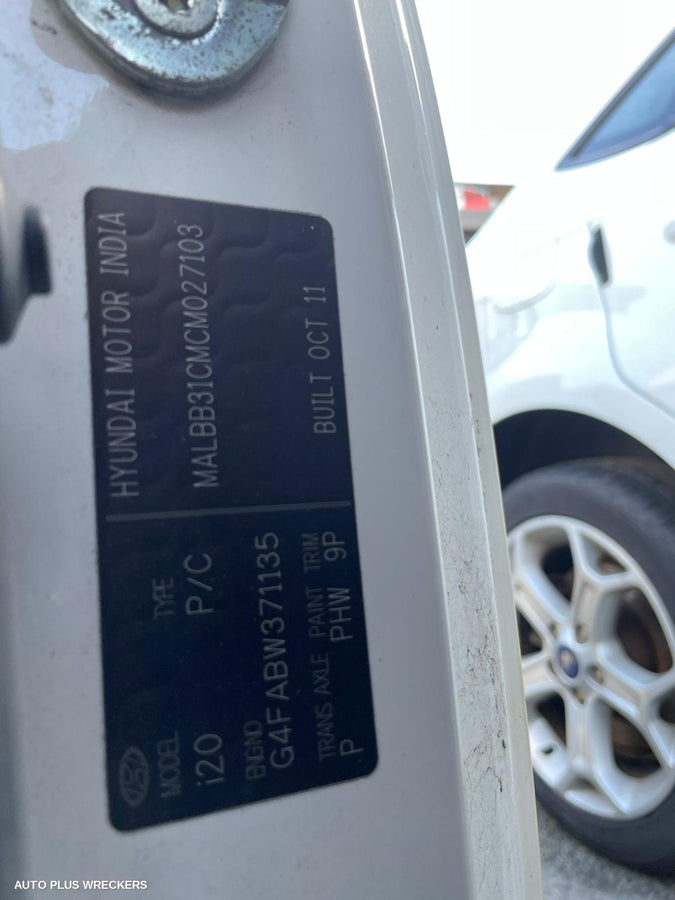 2011 Hyundai I20 Left Guard