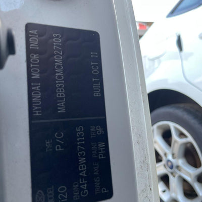 2011 HYUNDAI I20 LEFT FRONT WINDOW REG MOTOR