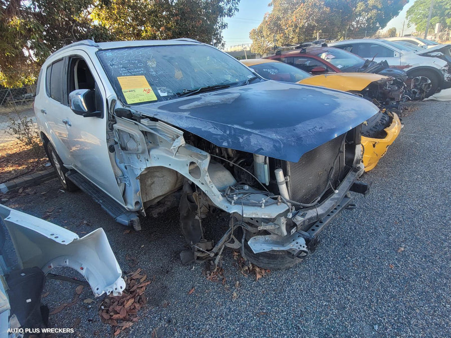 2017 Isuzu Mu-x Right Front Door Window