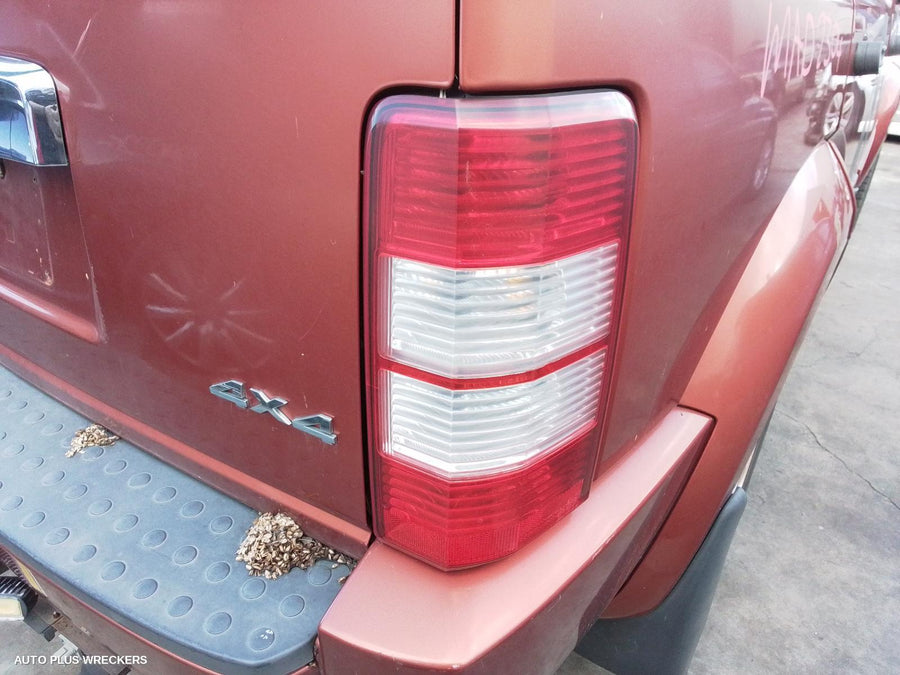 2007 Dodge Nitro Right Door Mirror