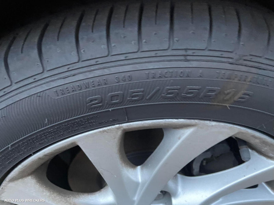 2016 Toyota Corolla Wheel Mag
