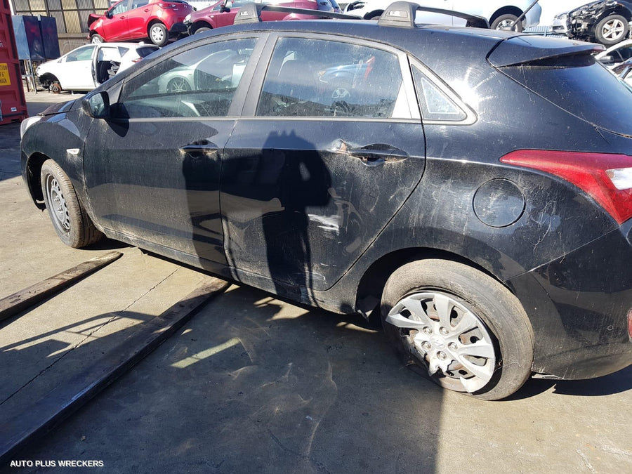 2014 Hyundai I30 Column