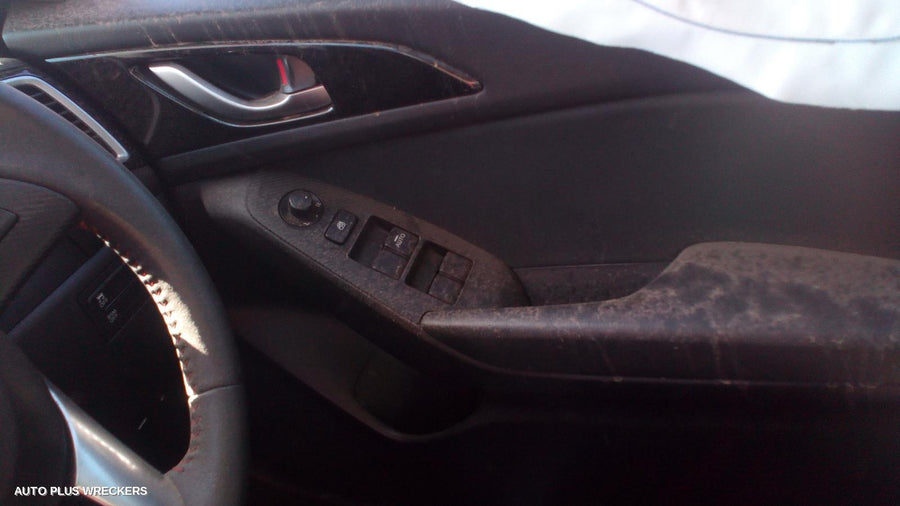 2015 Mazda 3 Left Indicator Fog Side