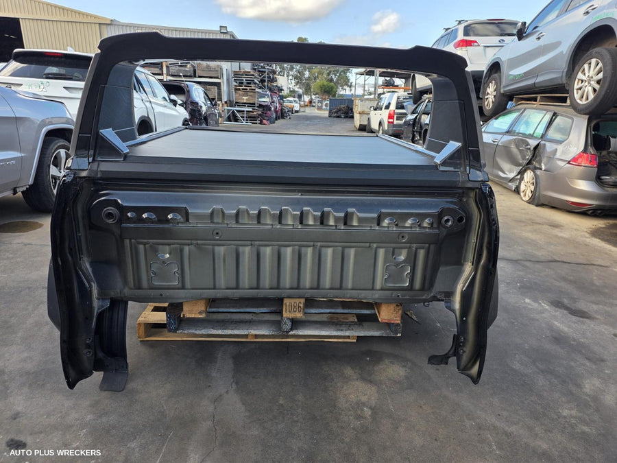 2015-2025 Toyota Hilux Ute Back