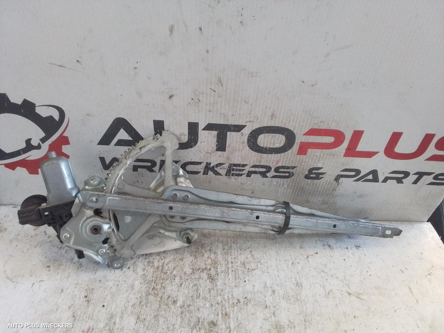 2013 Toyota Camry Left Front Window Reg Motor