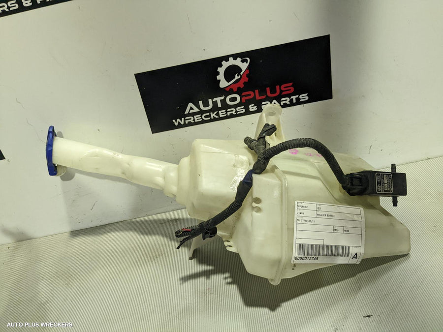 2010 Hyundai I20 Washer Bottle