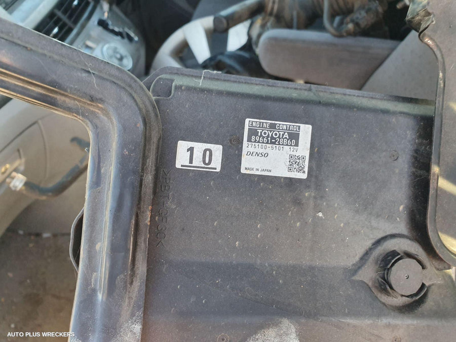 2007 Toyota Tarago Combination Switch