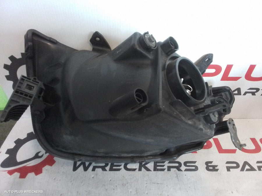 2006-2009 Mitsubishi Triton Right Headlamp
