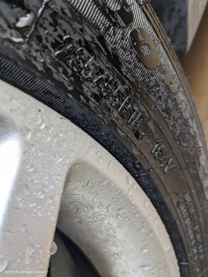 2012 Holden Captiva Left Guard