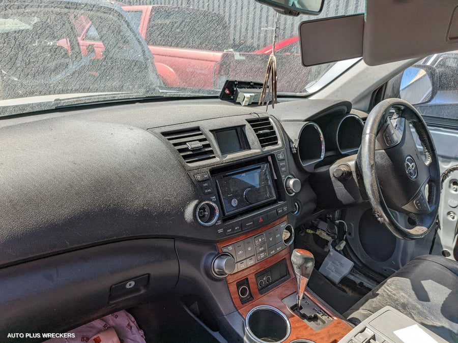 2007 Toyota Kluger Right Front Door Window