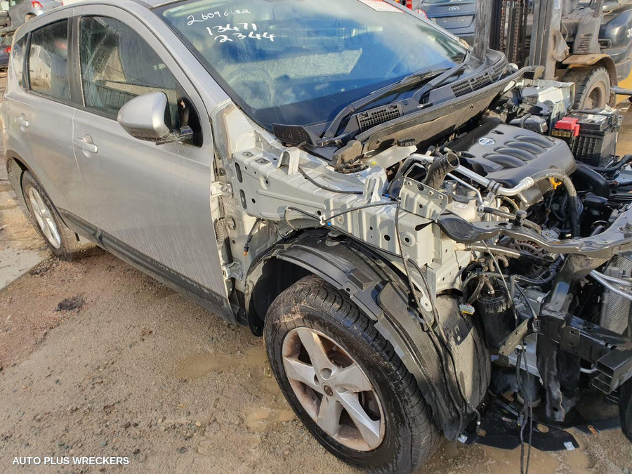 2011 Nissan Dualis Left Rear Door Window