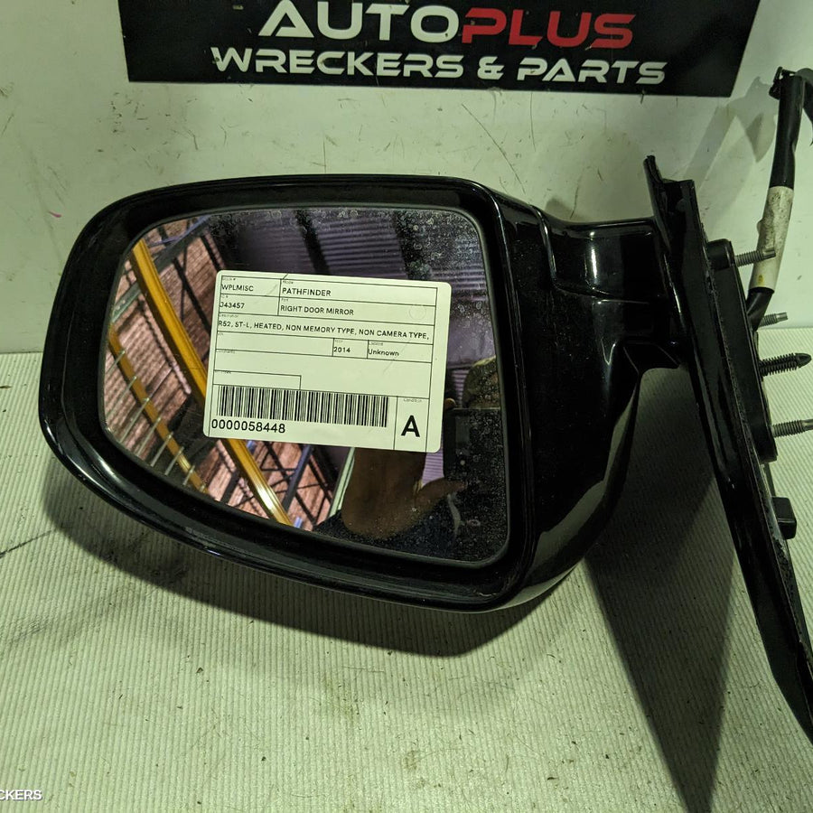 2013-2016 Nissan Pathfinder Right Door Mirror