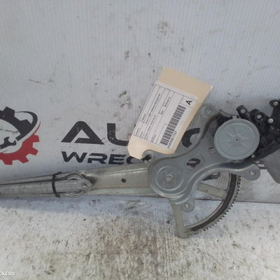 2007 Toyota Tarago Right Front Window Reg Motor