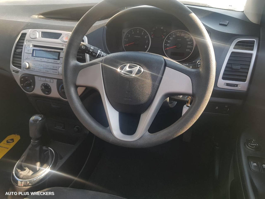 2011 Hyundai I20 Right Guard