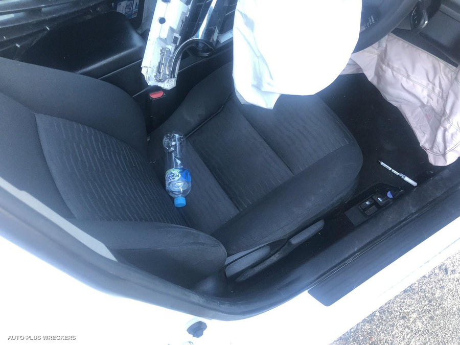 2017 Toyota Camry Door Boot Gate Lock