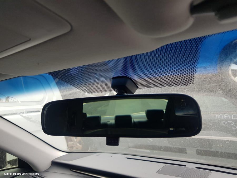 2013 Lexus Is Series Antenna