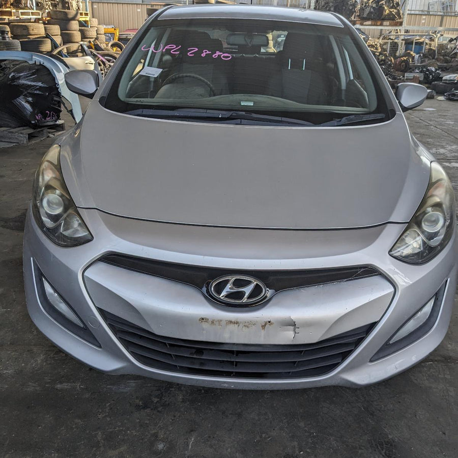 2012-2017 Hyundai I30 Right Front Door Window