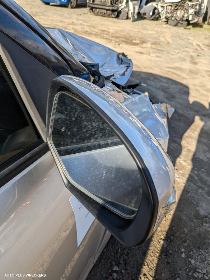 2011 Suzuki Swift Sunvisor