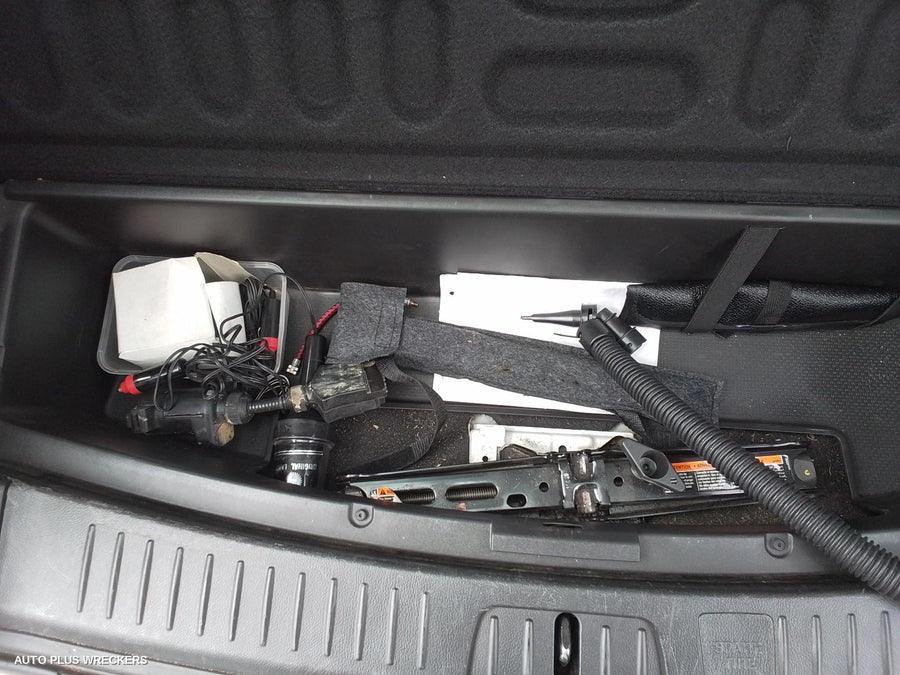 2012 HOLDEN CAPTIVA OVERFLOW BOTTLE