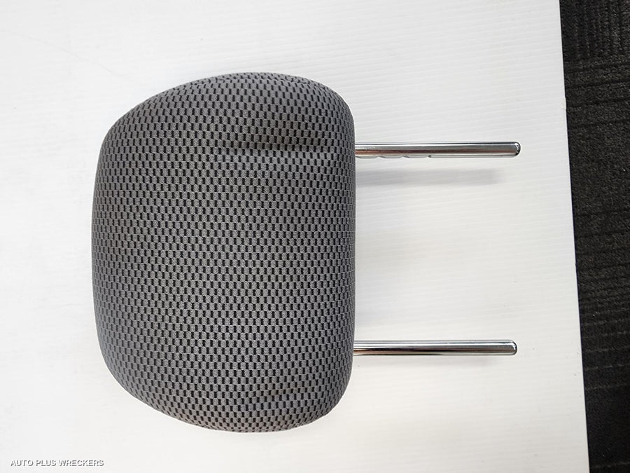 2005-2014 Toyota Hiace Headrest