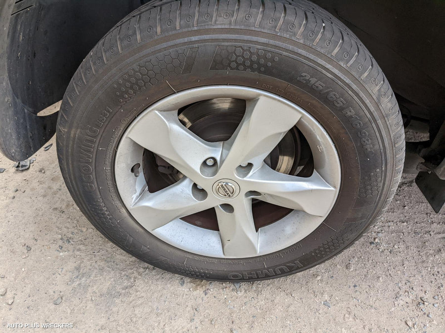 2011 Nissan Dualis Rear Bumper