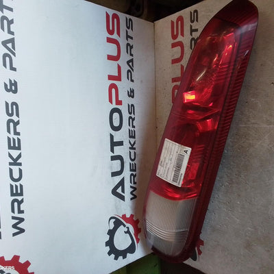 2001-2003 Nissan Xtrail Right Taillight