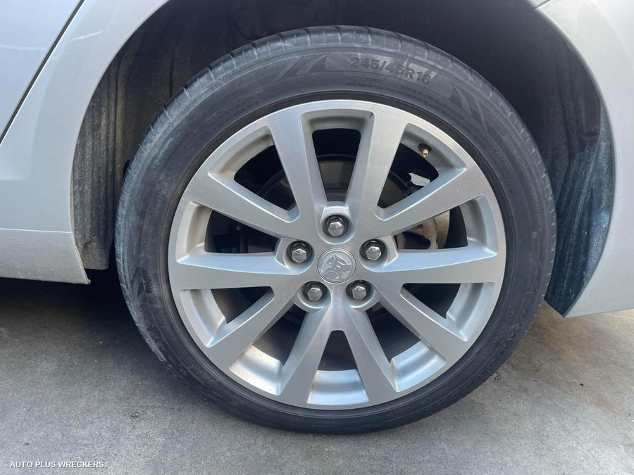 2013 Holden Malibu Door Boot Gate Lock