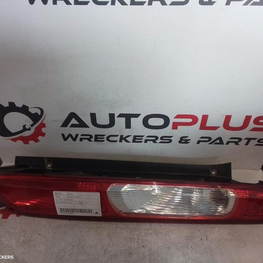 2007-2009 Ford Focus Right Taillight