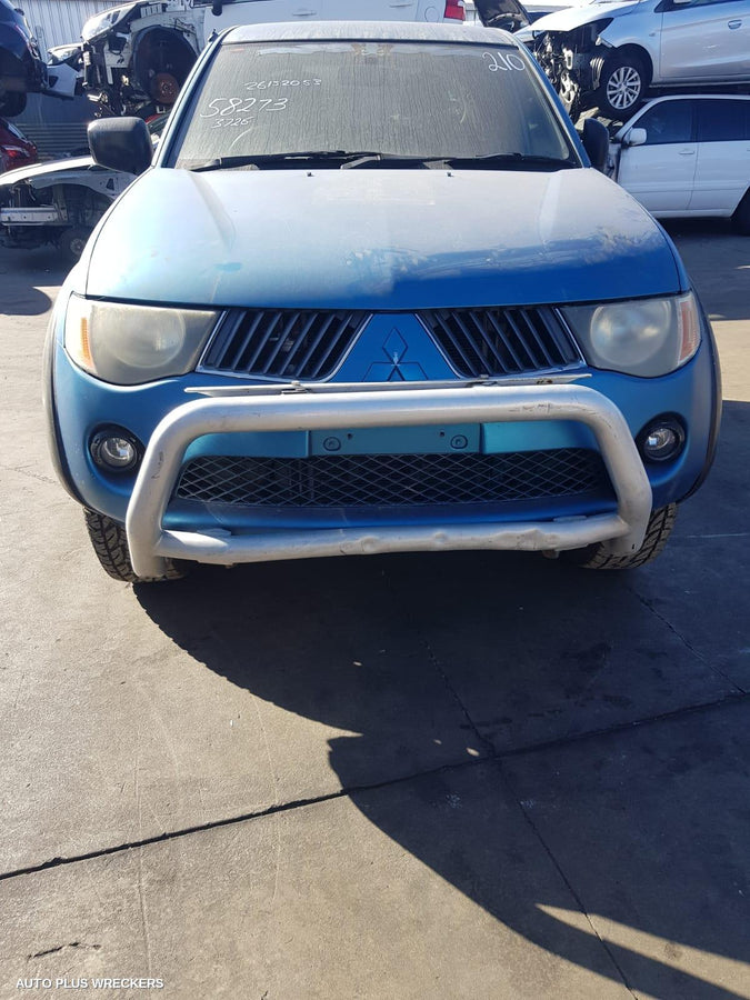 2006 Mitsubishi Triton Airbag Module Sensor