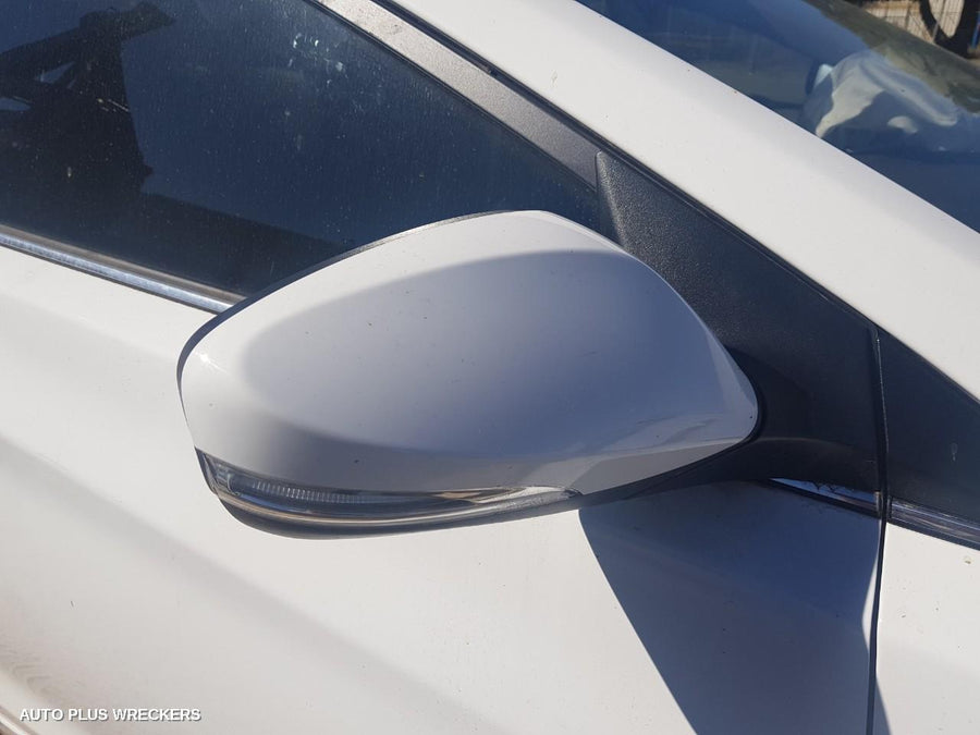 2015 Hyundai Elantra Door Boot Gate Lock