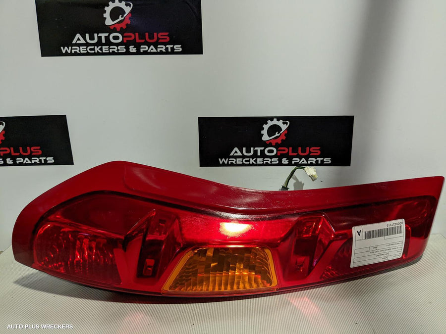 2009 Nissan Xtrail Left Taillight