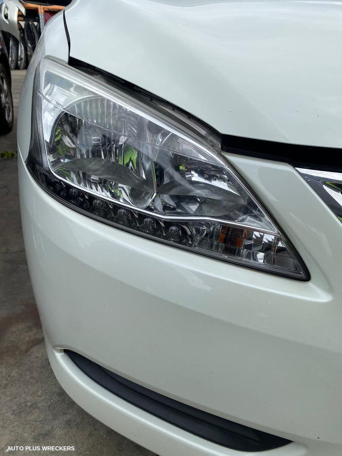 2013 Nissan Pulsar Right Door Mirror