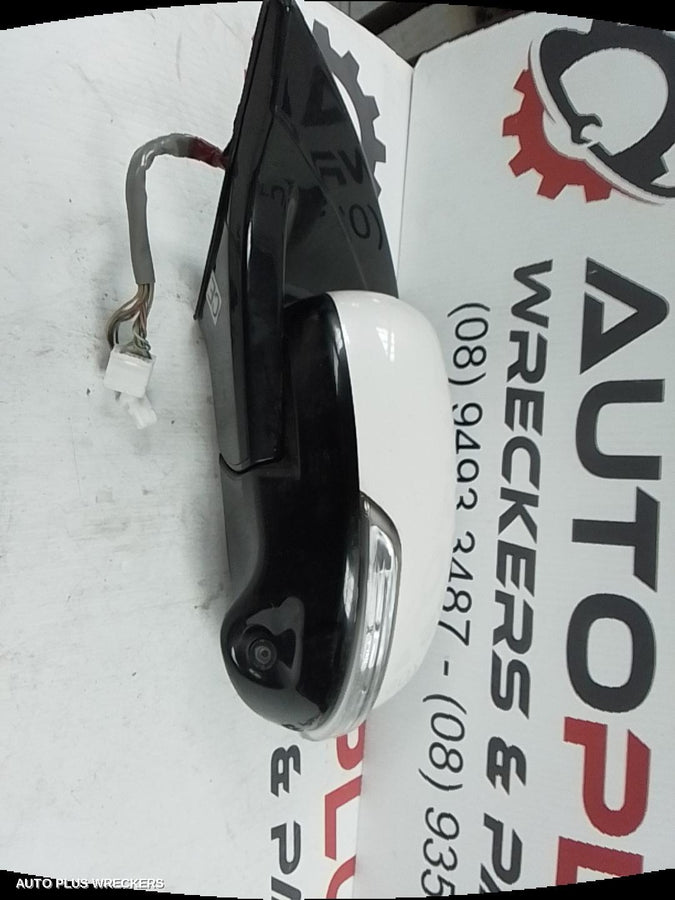 2009-2014 Nissan Maxima Left Door Mirror