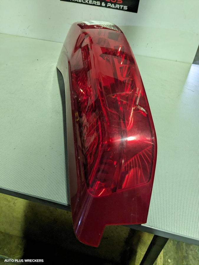 2010-2013 Nissan Xtrail Right Taillight