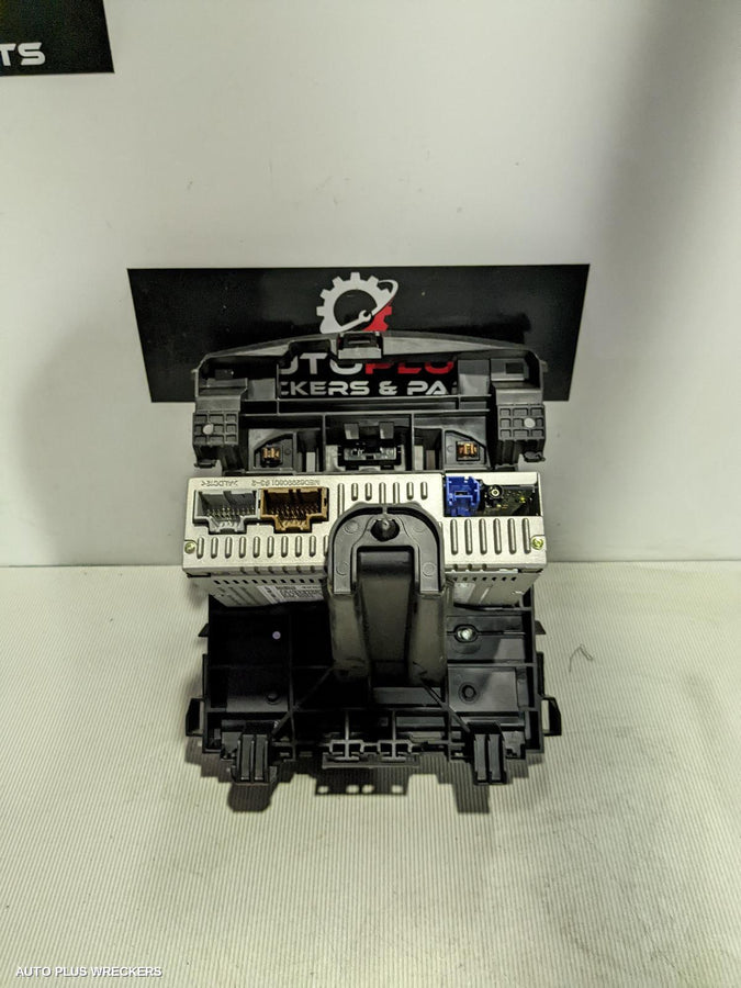 2017 Holden Astra Radio Cd Dvd Sat Tv