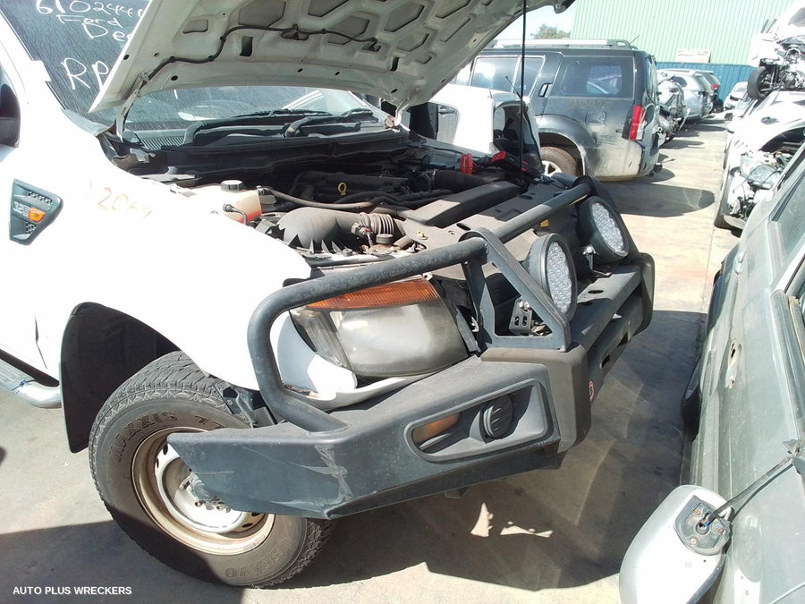 2013 Ford Ranger Left Front Hub Assembly