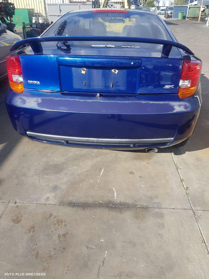 2000 Toyota Celica Fan