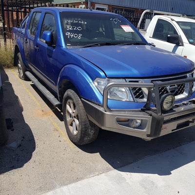 2013 Nissan Navara Right Rear Door Window