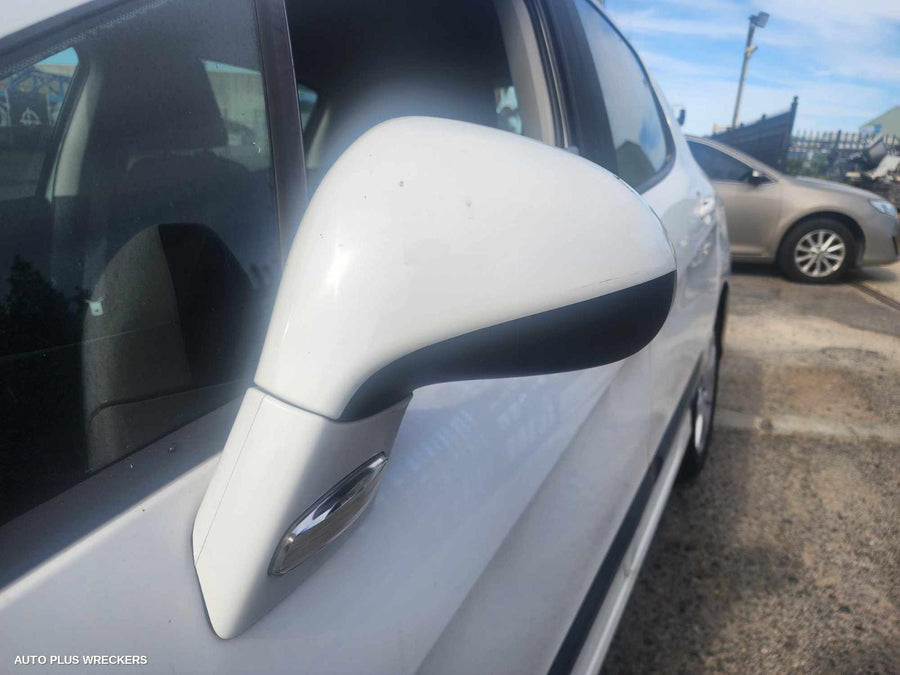 2012 Peugeot 308 Bonnet