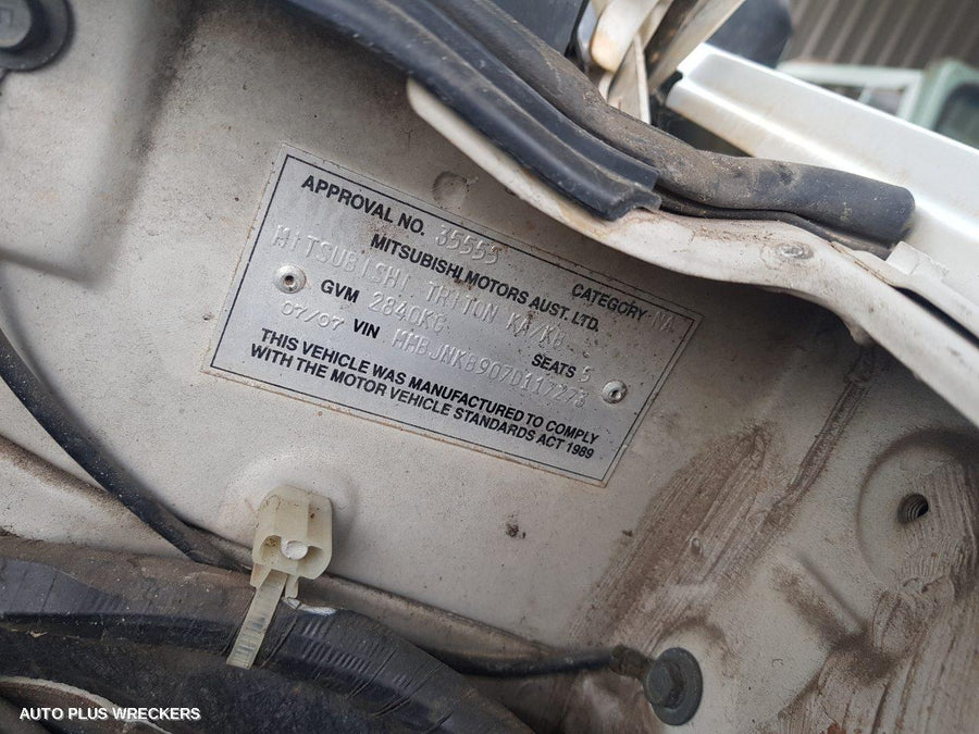 2007 Mitsubishi Triton Left Rear Wnd Reg Motor