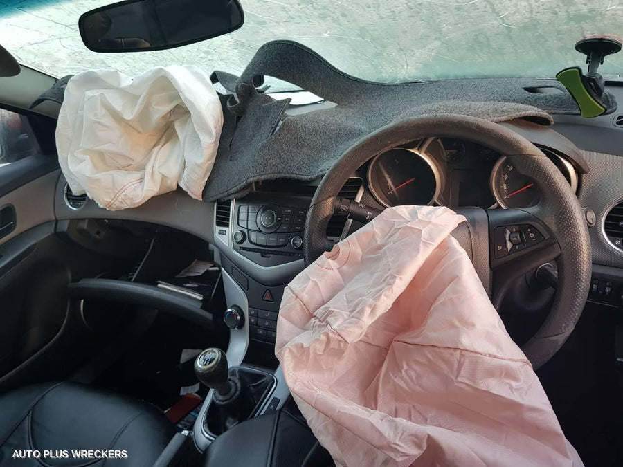 2010 Holden Cruze Sunvisor