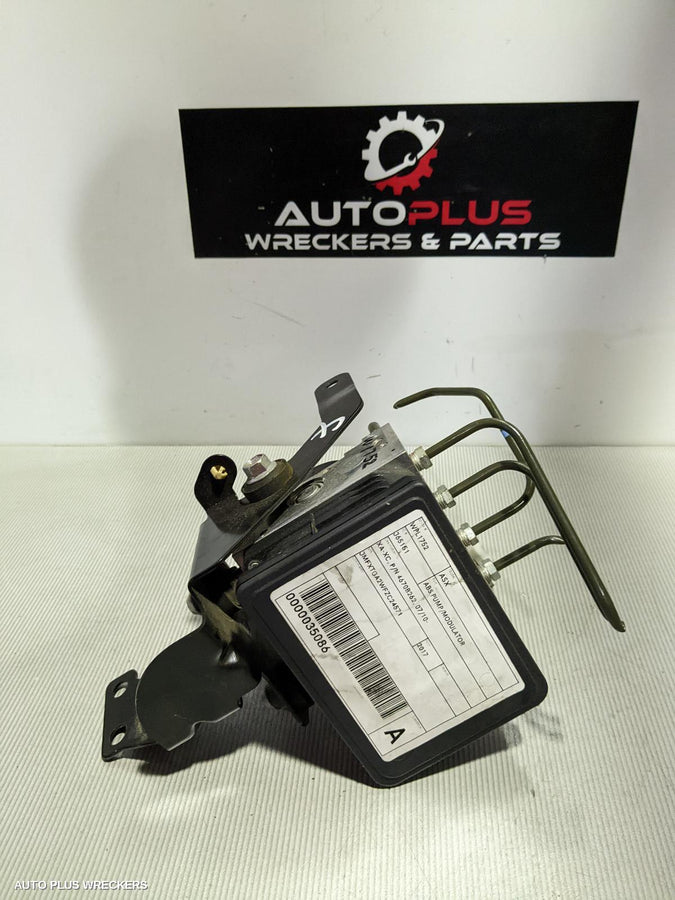 2017 Mitsubishi Asx Abs Pump Modulator