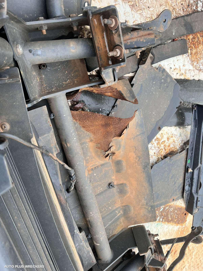 2019 Holden Colorado Right Front Door Window