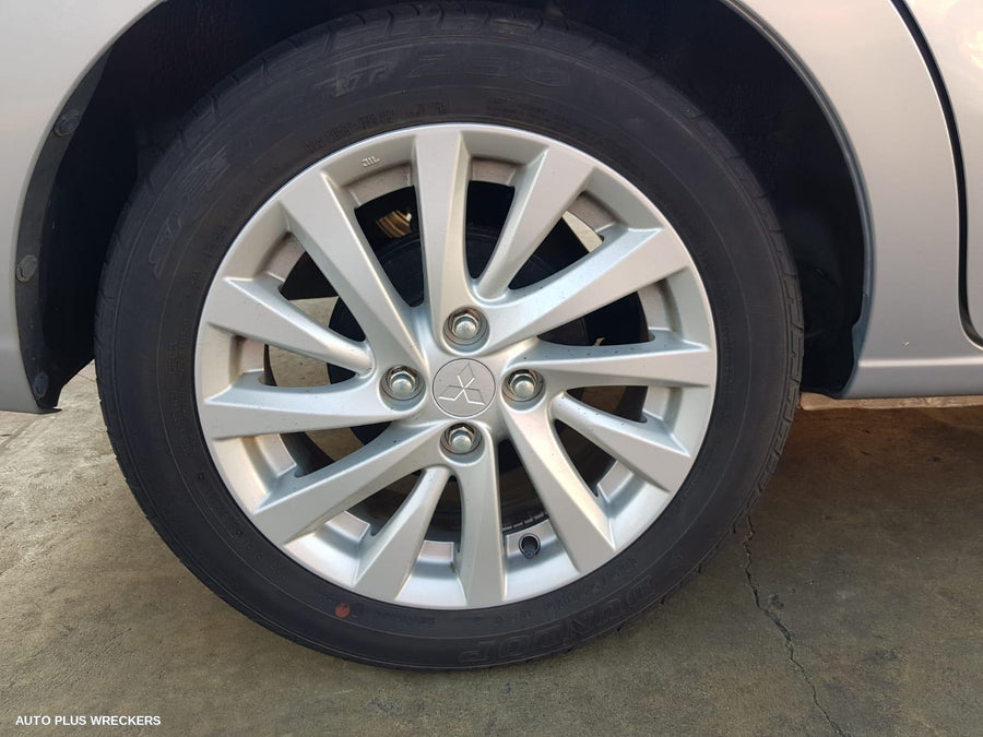 2015 Mitsubishi Mirage Radiator Support