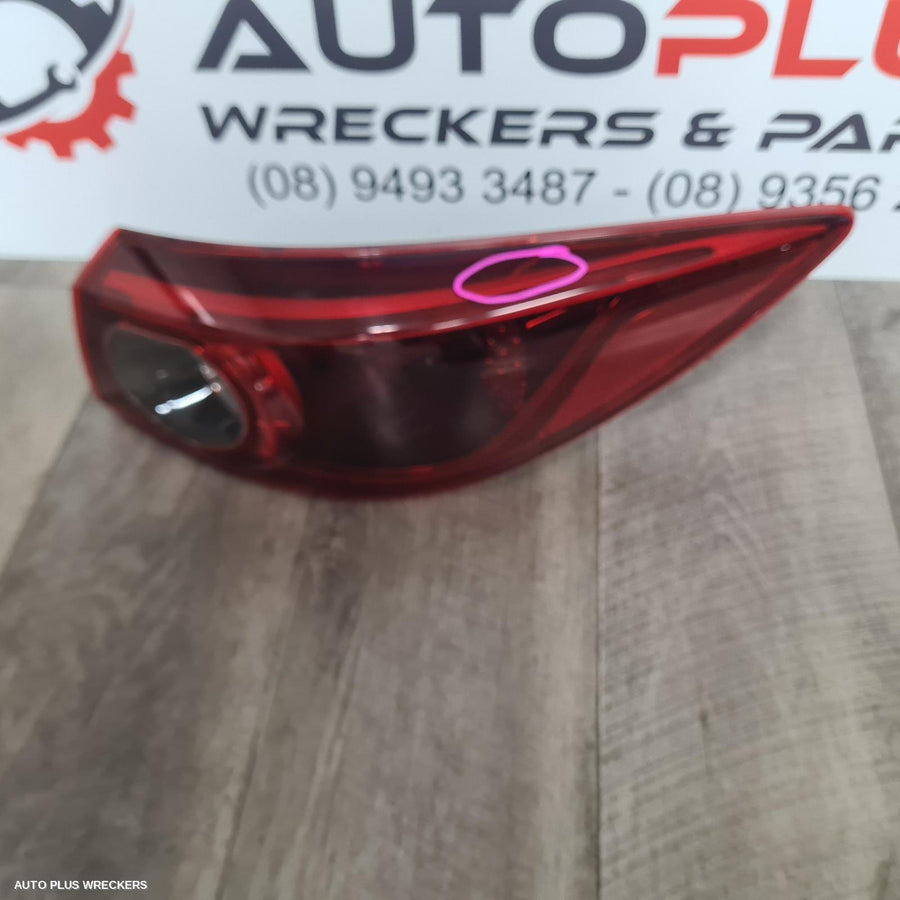 2013-2019 Mazda 3 Right Taillight