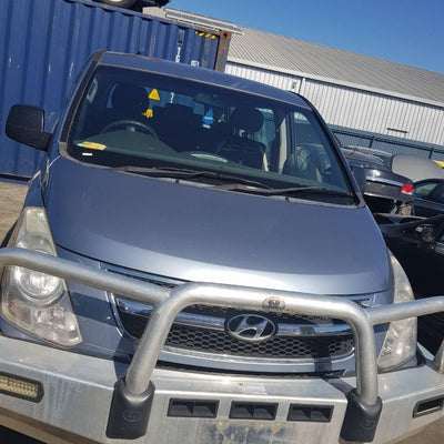 2008 Hyundai Iload/imax Bonnet